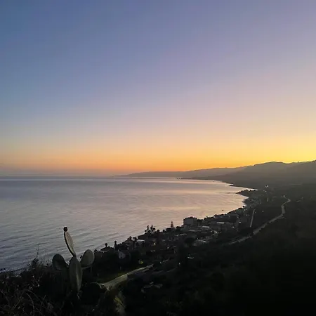 Nyaraló A Casuzza *
