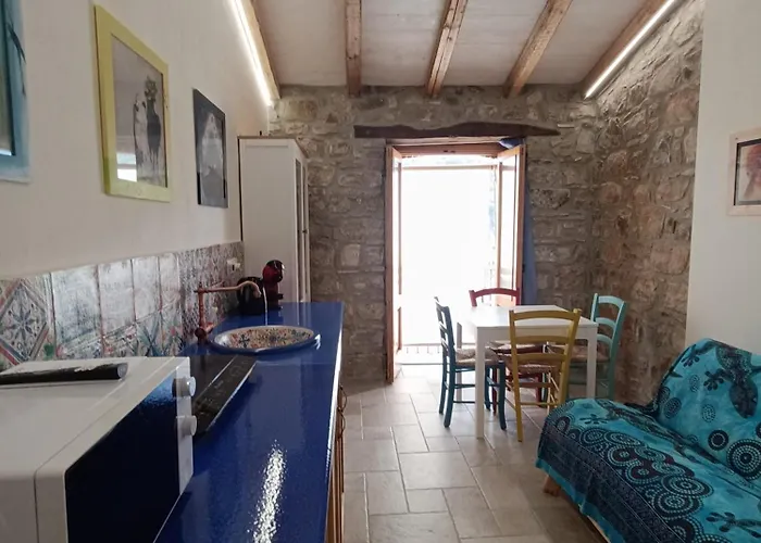 Vakantiehuis A Casuzza Caronia