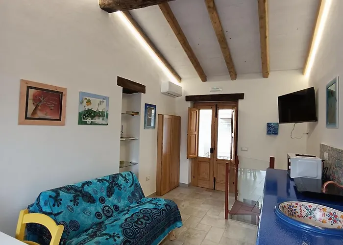 Vakantiehuis A Casuzza Caronia