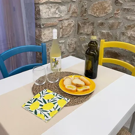 度假居 A Casuzza 卡罗尼亚